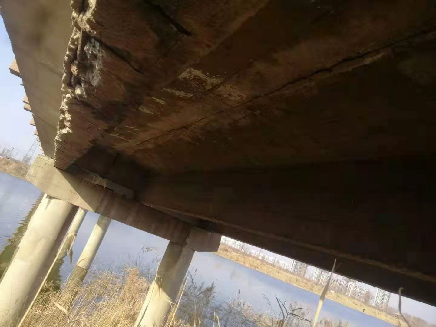 威海道路桥梁结构的常见病害
